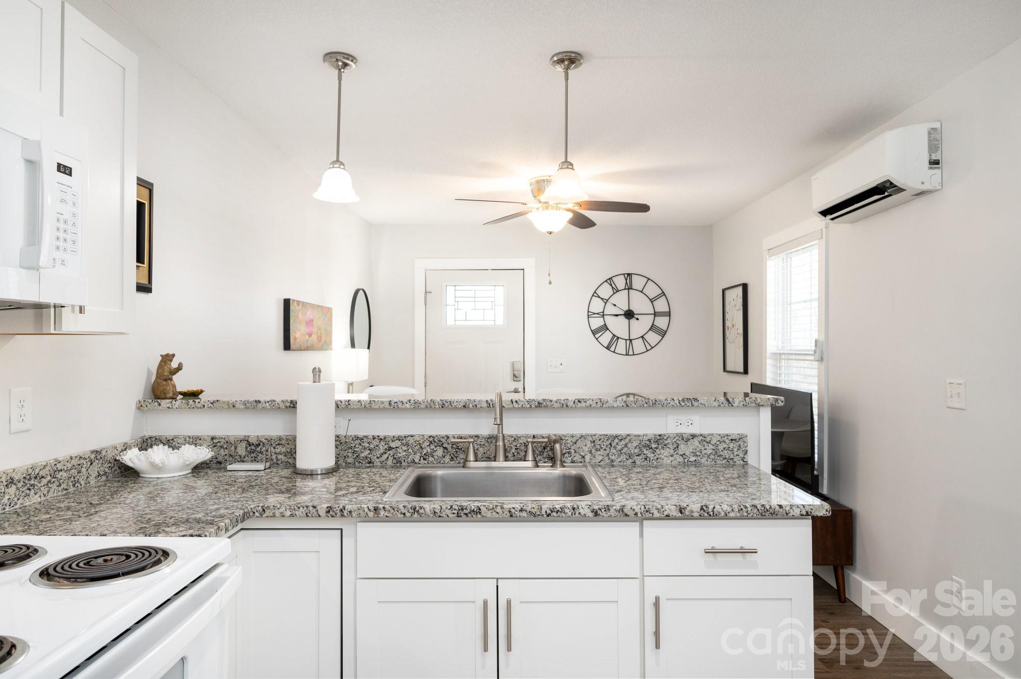 18 Oteen Park Place — Asheville
