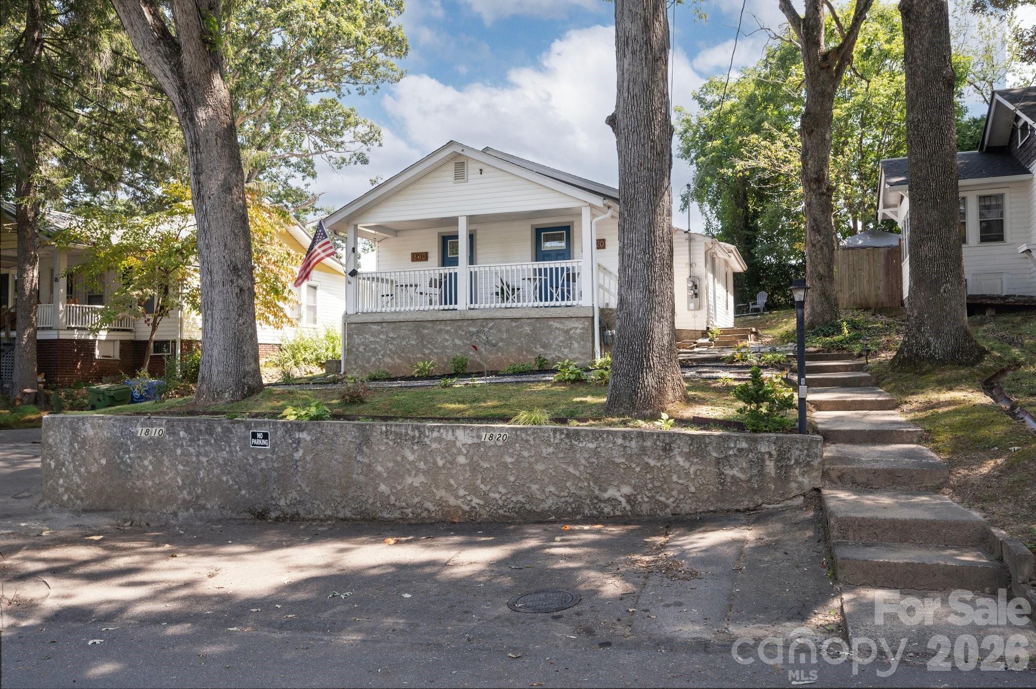 18 Oteen Park Place — Asheville
