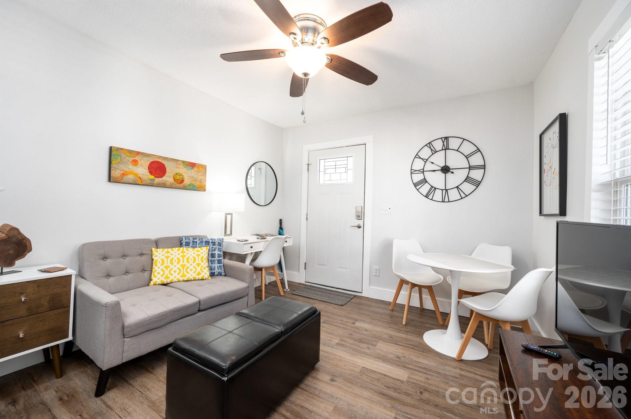 18 Oteen Park Place — Asheville