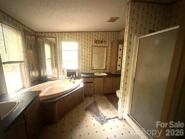 1018 Love Valley Road — Clover