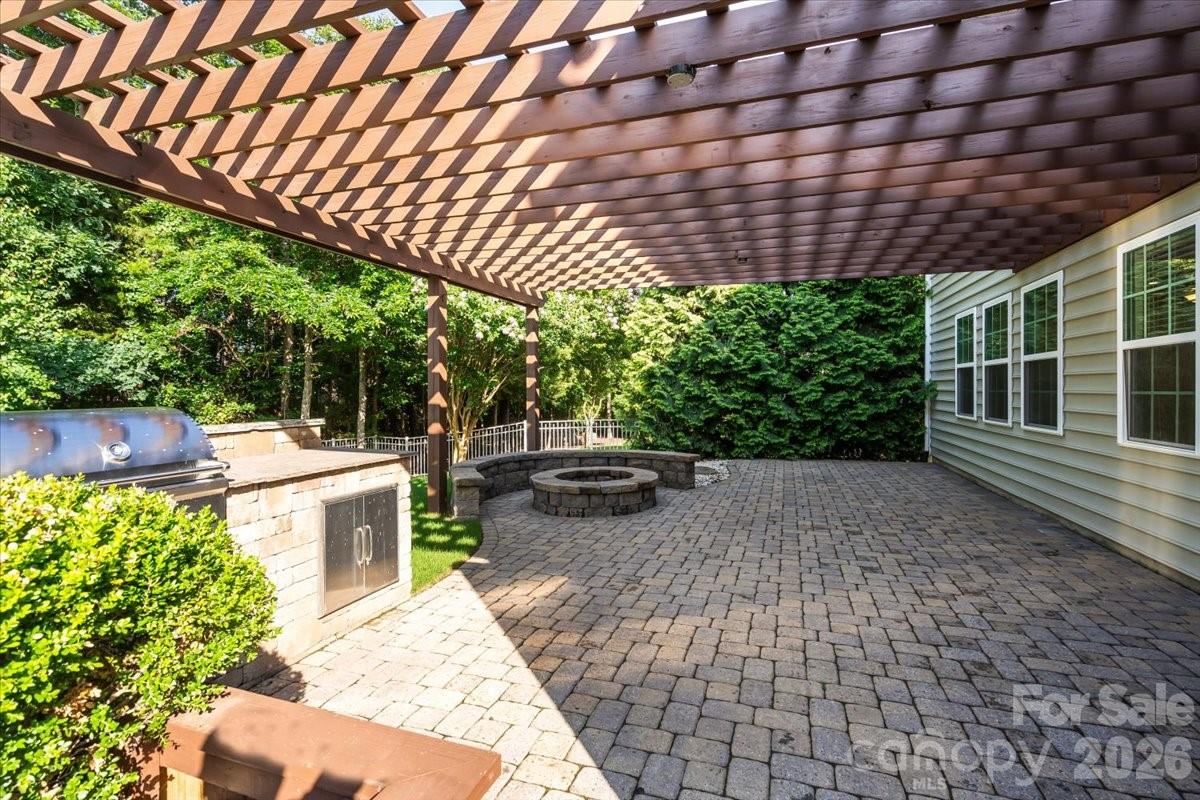 2701 Southern Trace Drive — Waxhaw