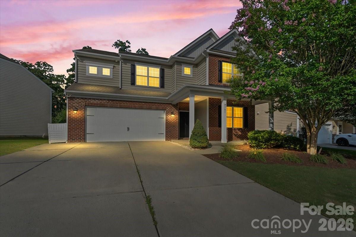 2701 Southern Trace Drive — Waxhaw