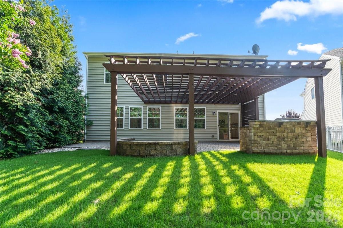 2701 Southern Trace Drive — Waxhaw