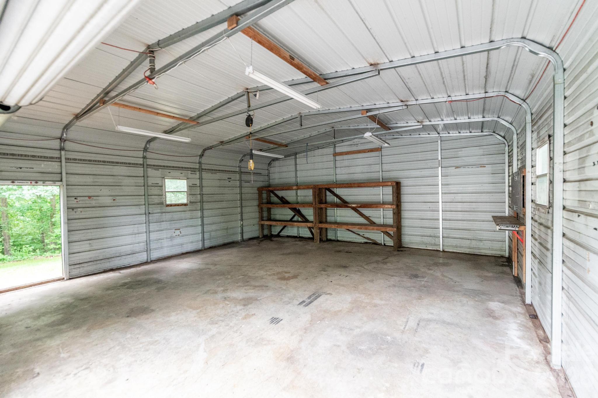 4449 Hickory Highway — Statesville