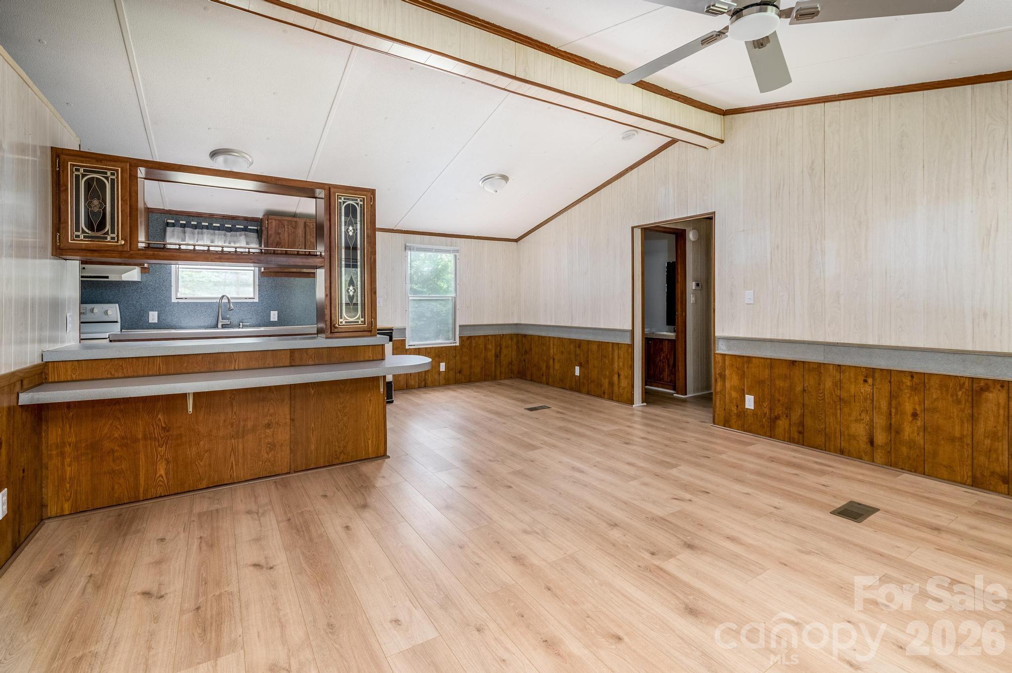 4449 Hickory Highway — Statesville