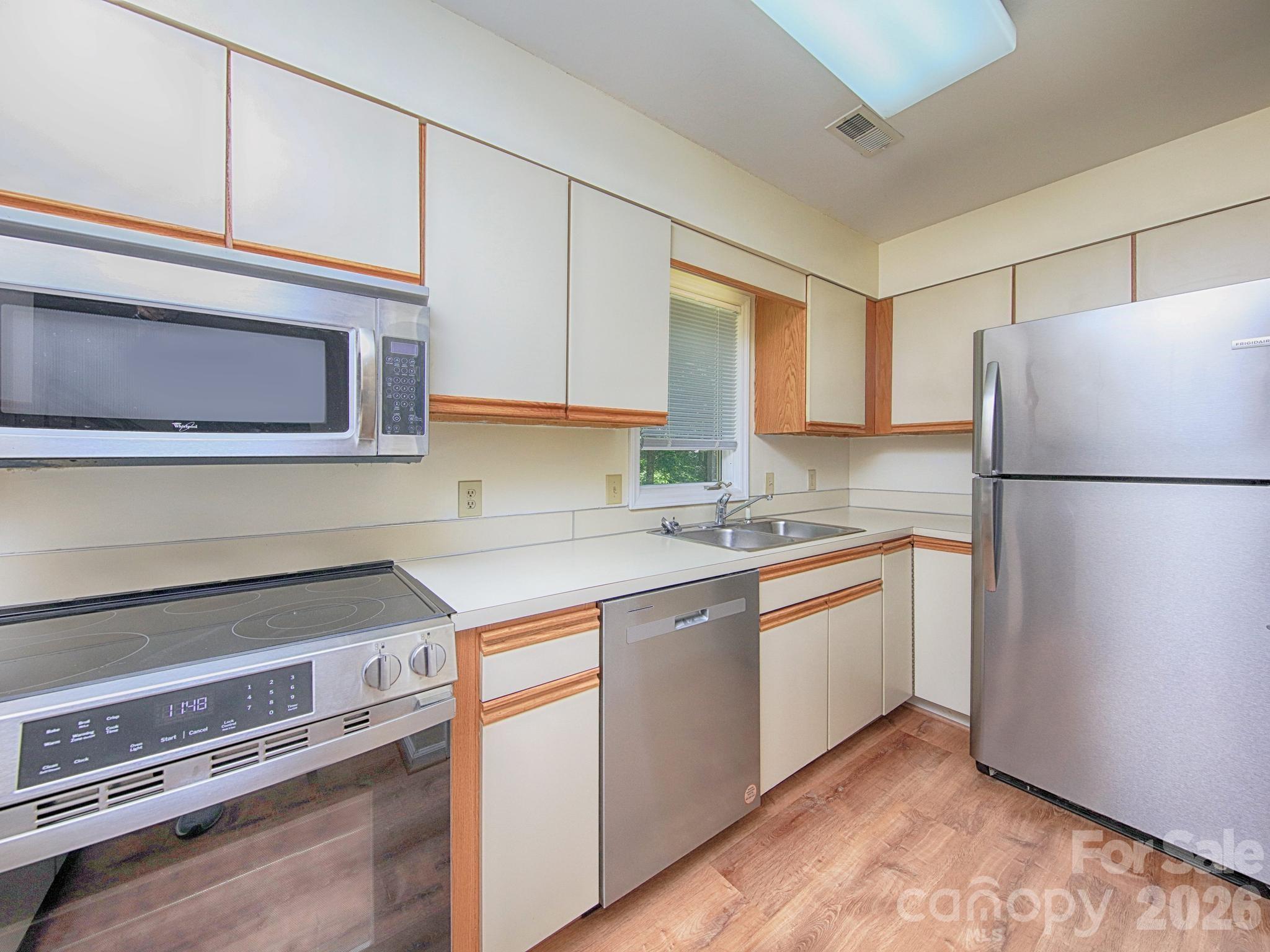 833 Coventry Lane — Statesville