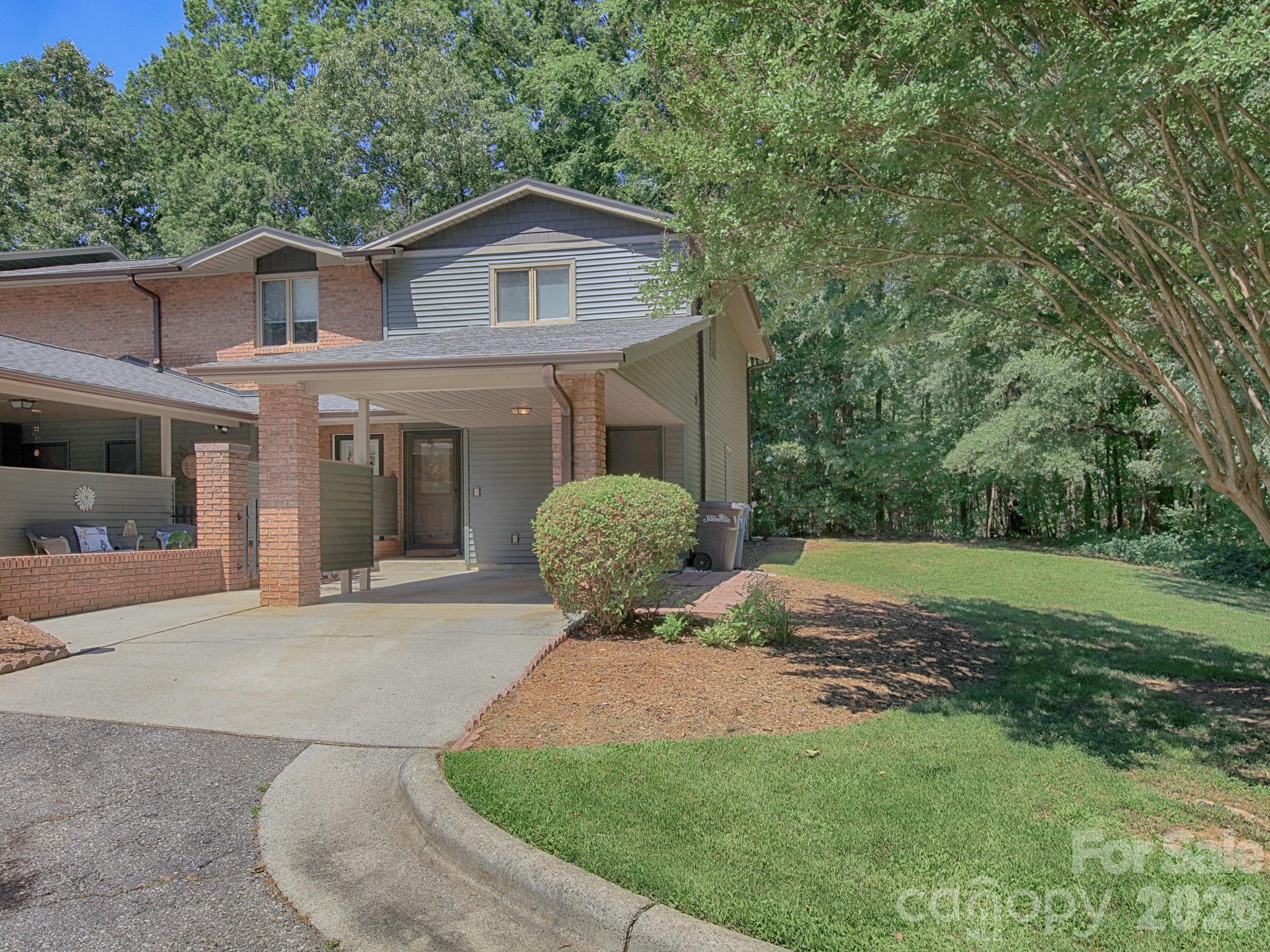 833 Coventry Lane — Statesville