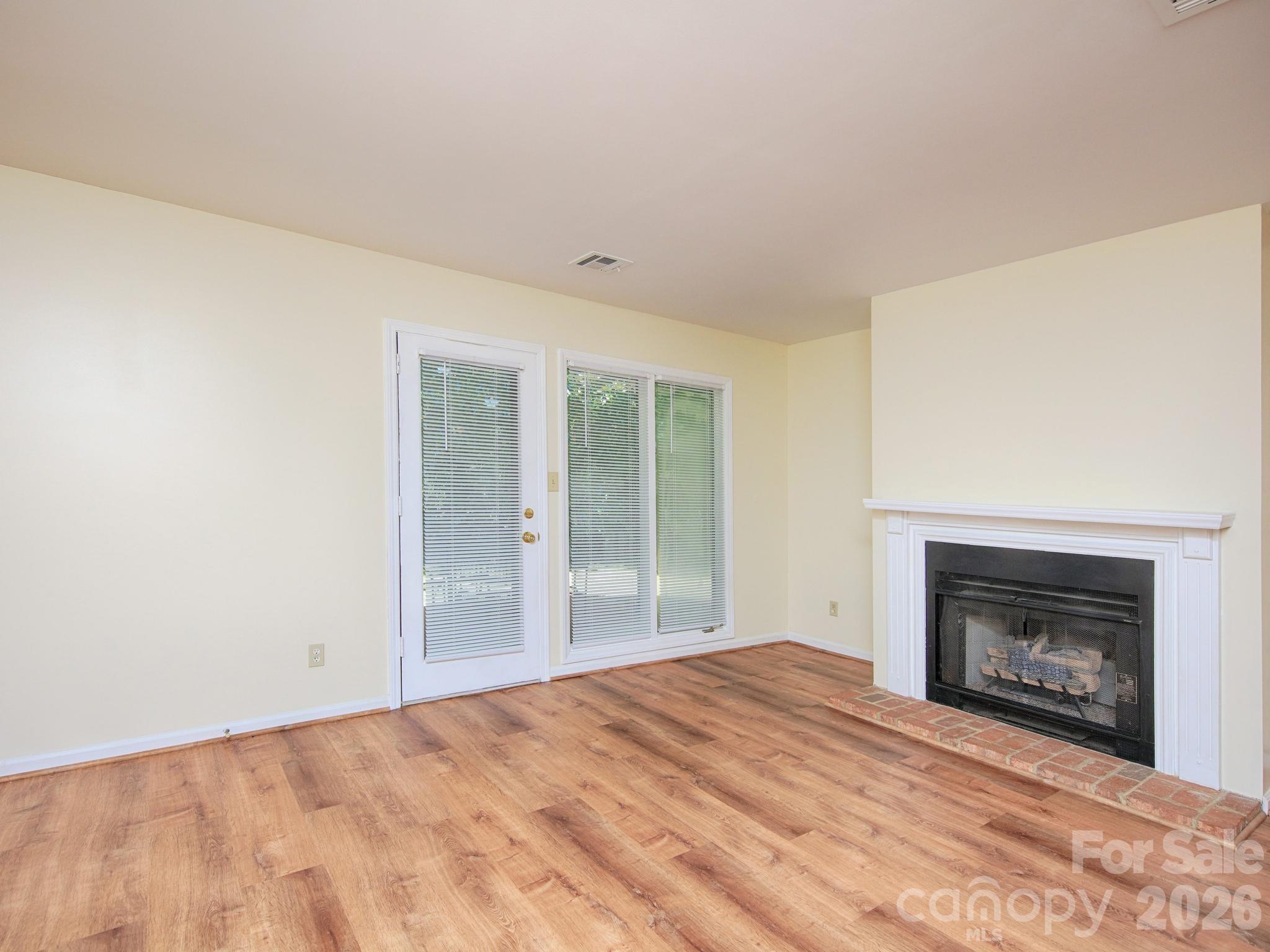 833 Coventry Lane — Statesville