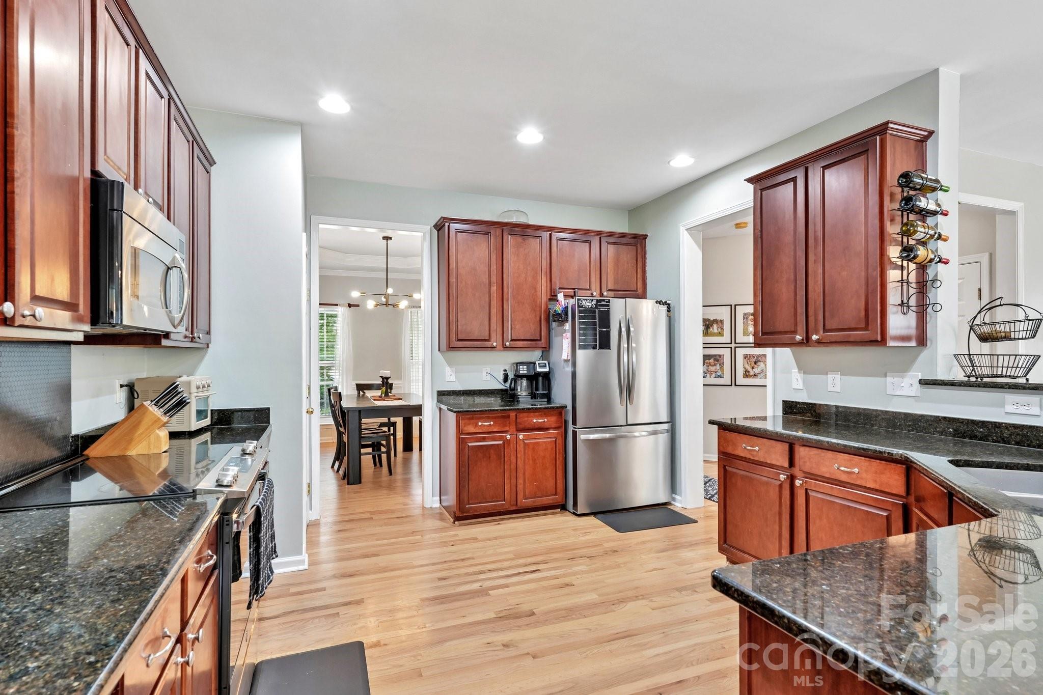 1038 Pepperwood Place — Lake Wylie