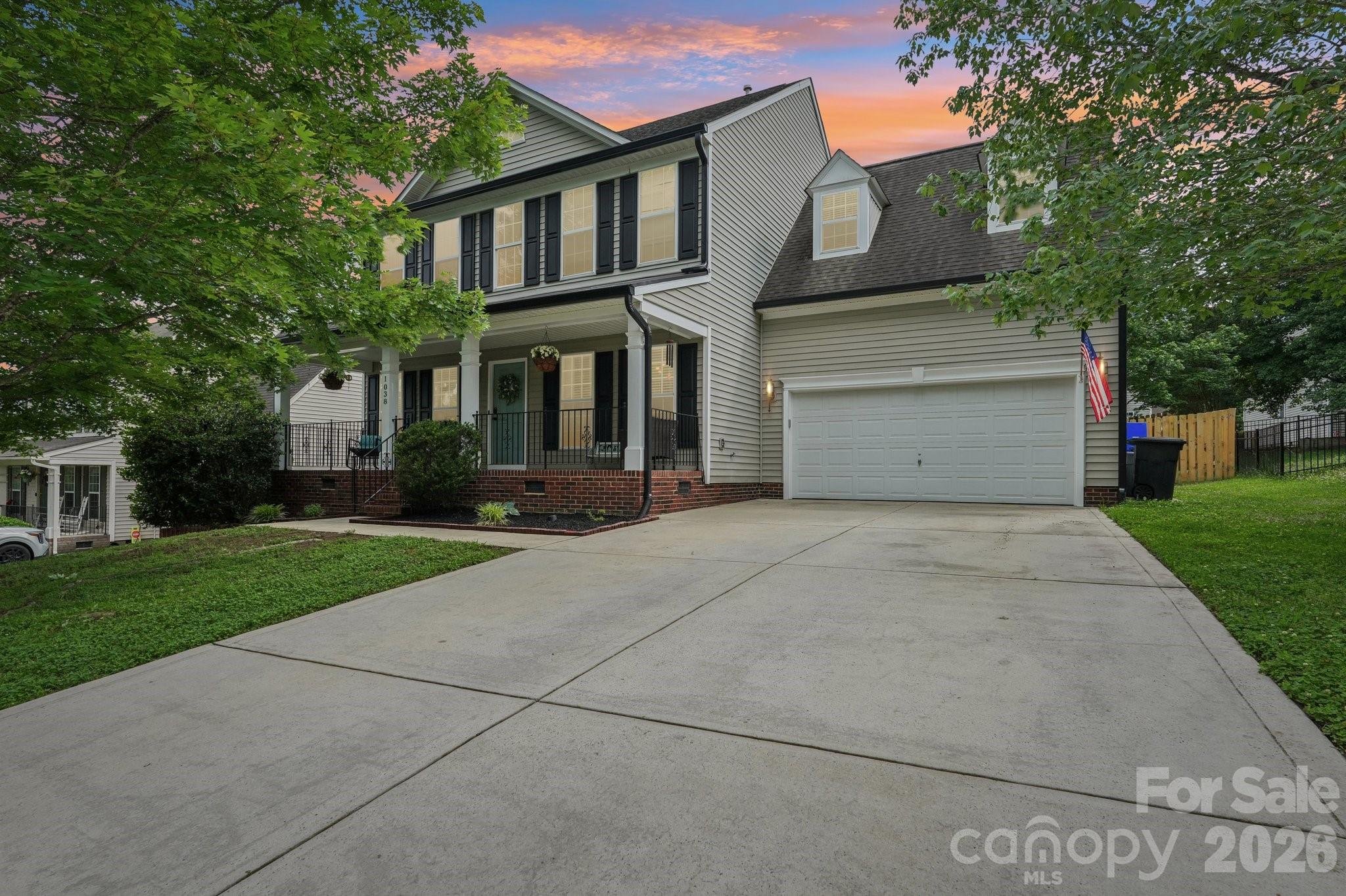 1038 Pepperwood Place — Lake Wylie