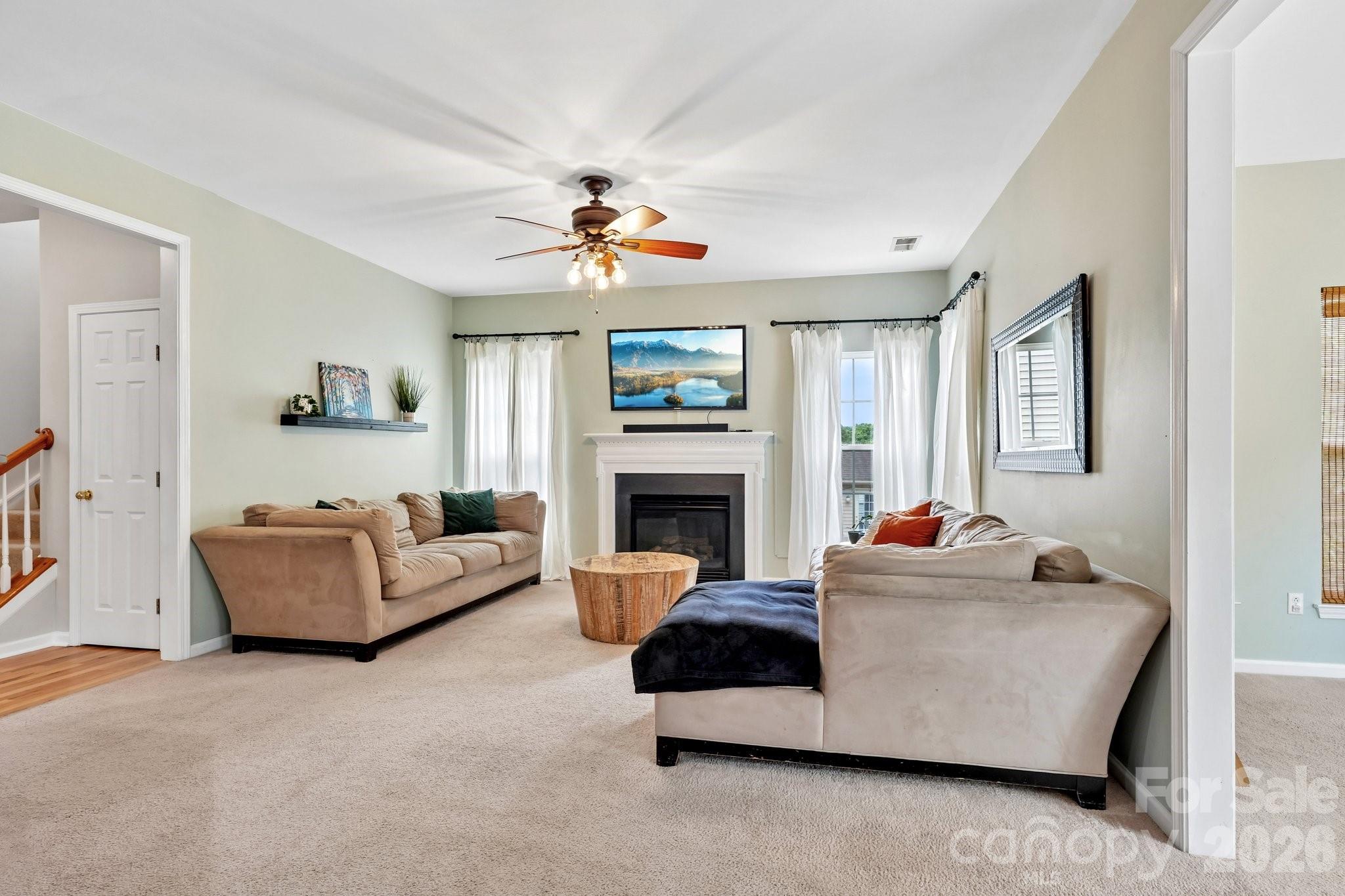 1038 Pepperwood Place — Lake Wylie