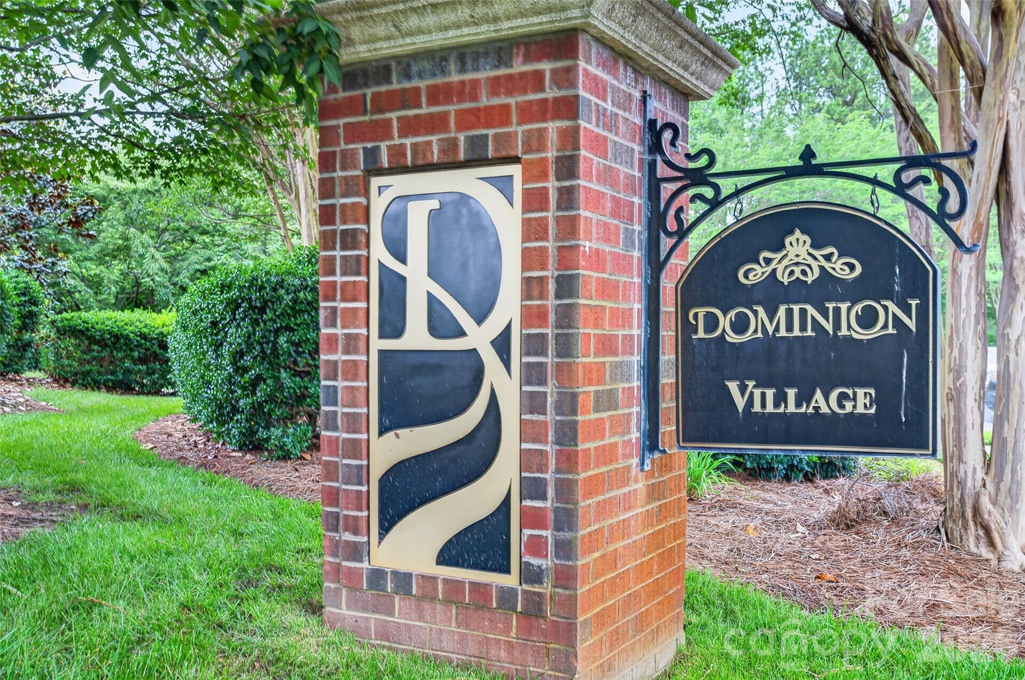 9834 Dominion Crest Drive — Charlotte