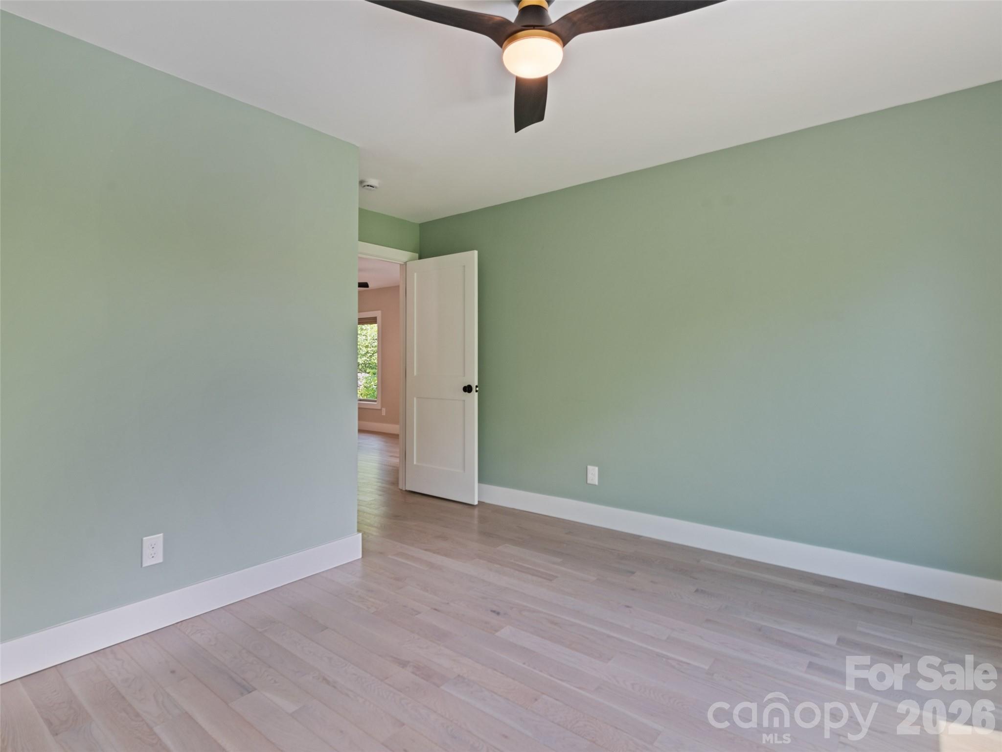 10 Pruitt Street — Asheville