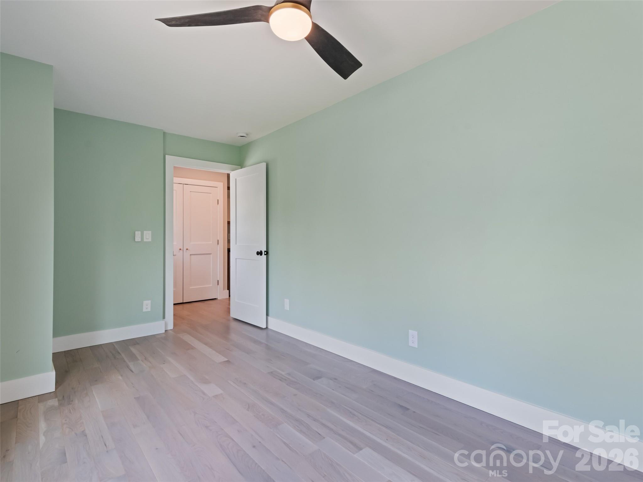 10 Pruitt Street — Asheville