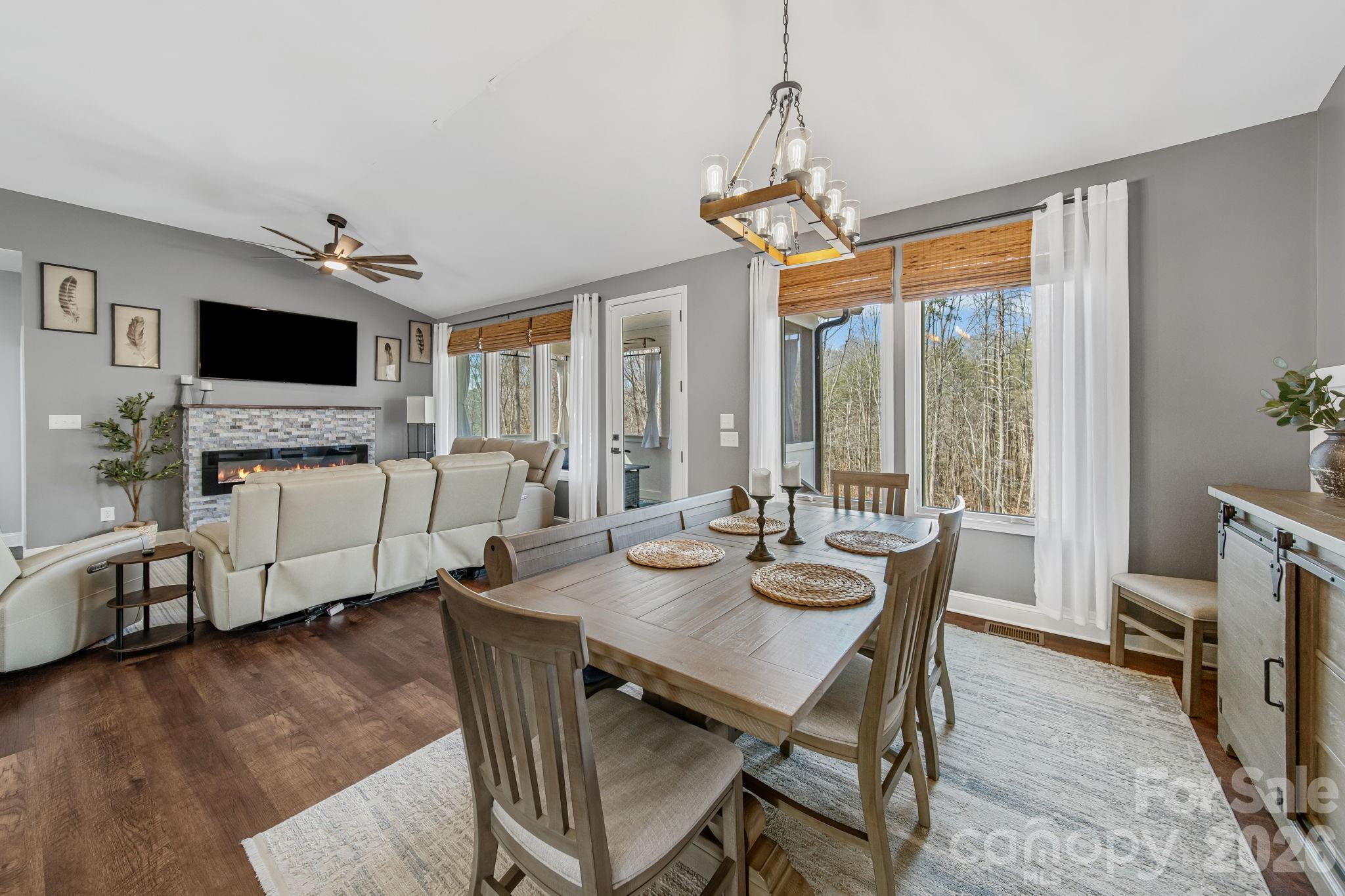 128 Laurel Ridge Drive — Statesville