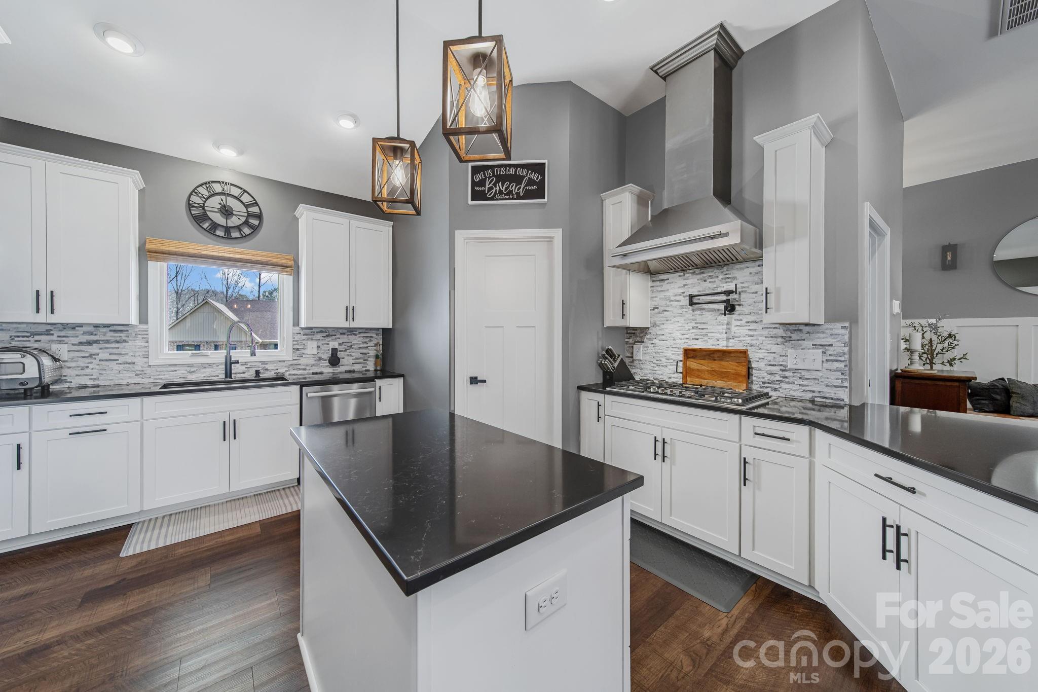 128 Laurel Ridge Drive — Statesville