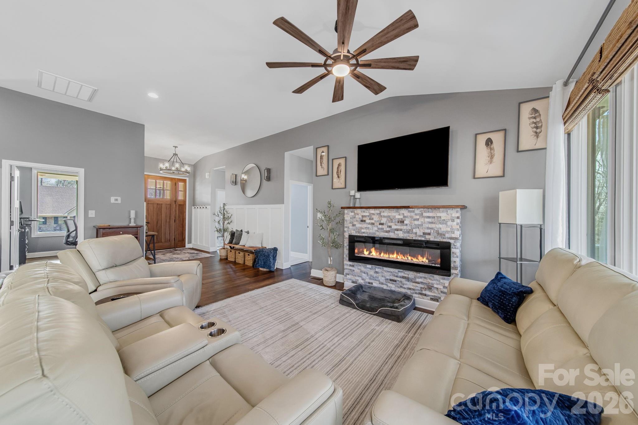 128 Laurel Ridge Drive — Statesville