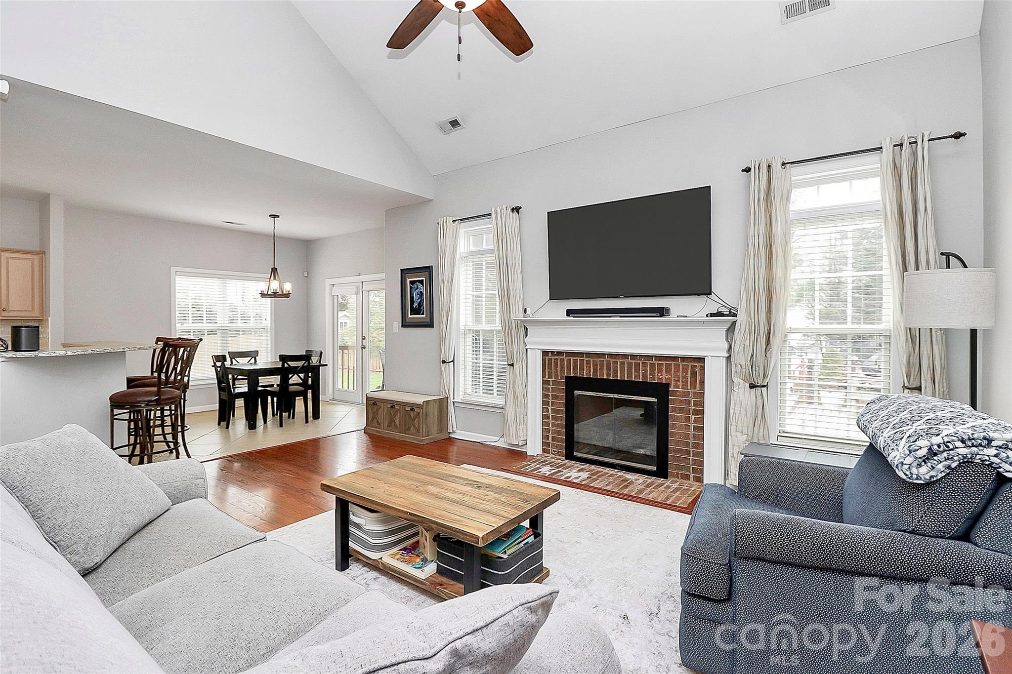 11816 Pheasant Lane — Charlotte