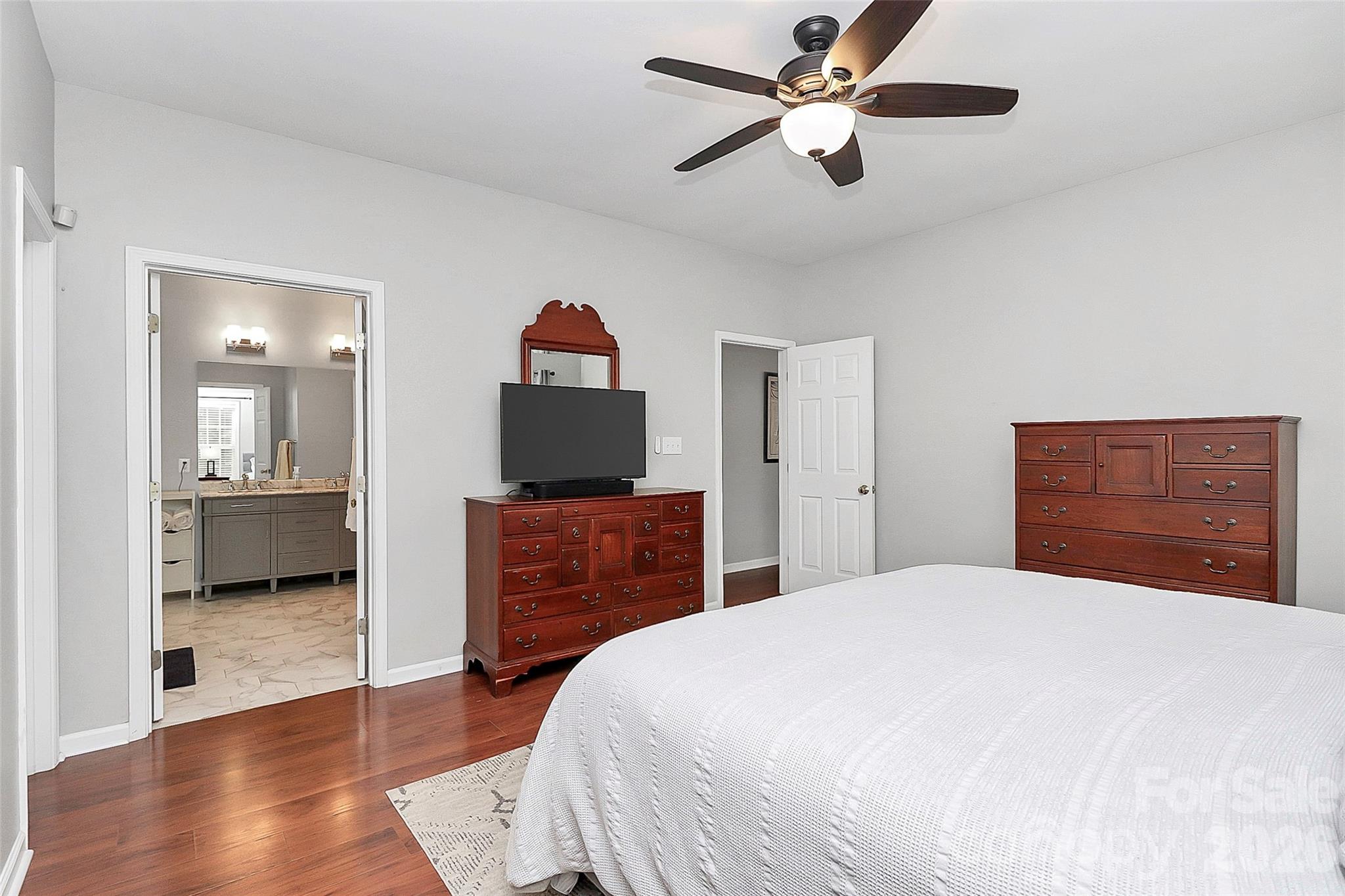 11816 Pheasant Lane — Charlotte
