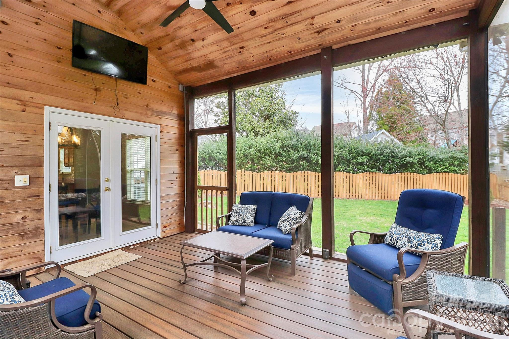 11816 Pheasant Lane — Charlotte