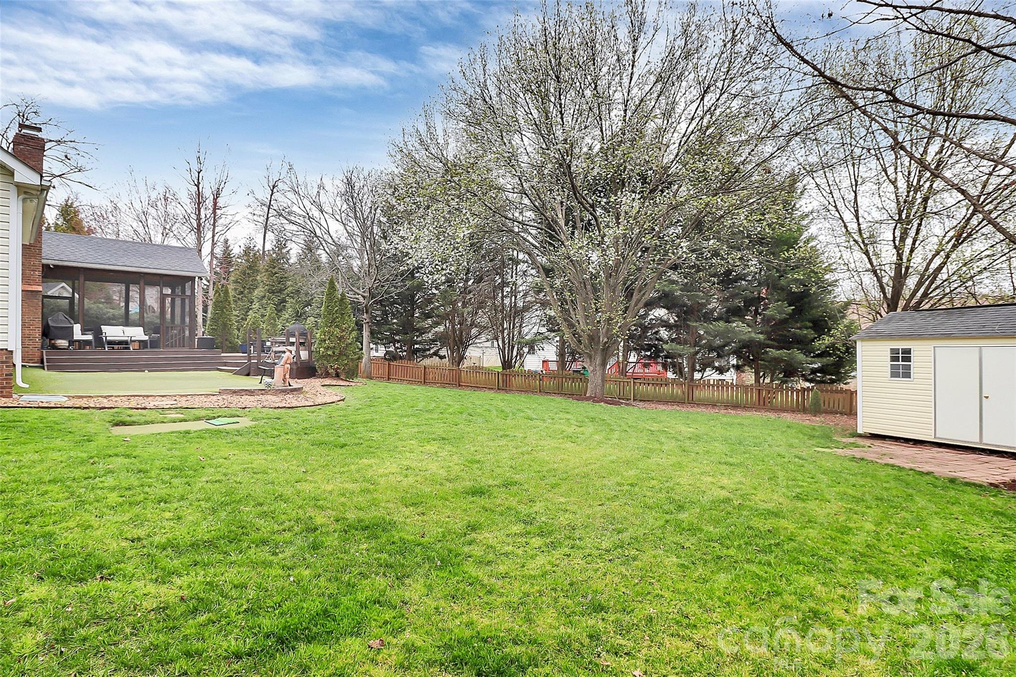 11816 Pheasant Lane — Charlotte
