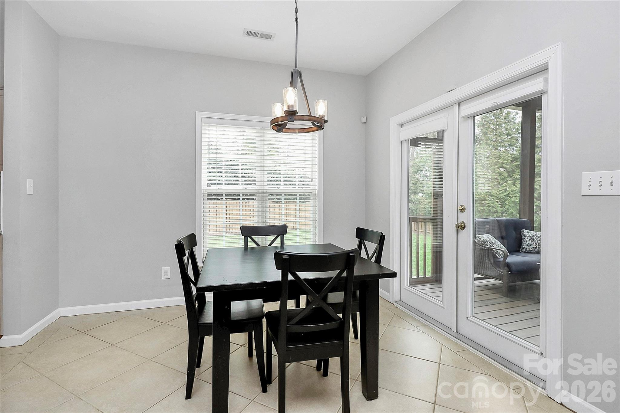 11816 Pheasant Lane — Charlotte