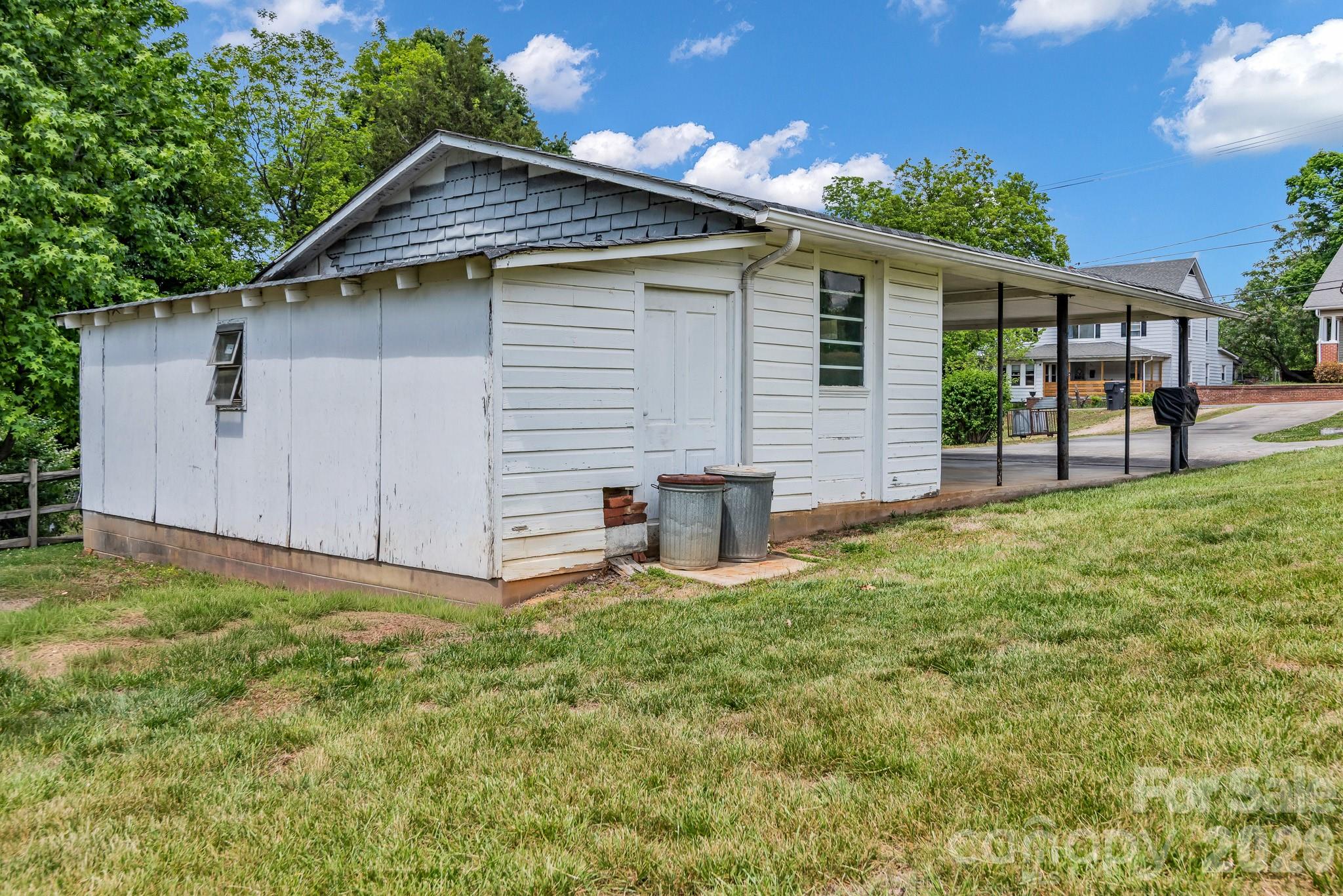 310 E Ryder Avenue — Landis