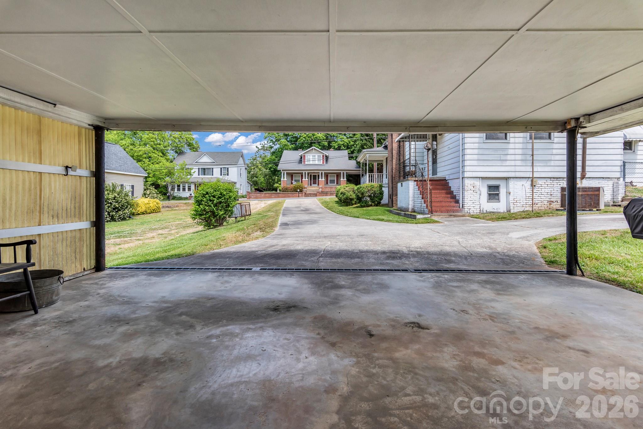 310 E Ryder Avenue — Landis