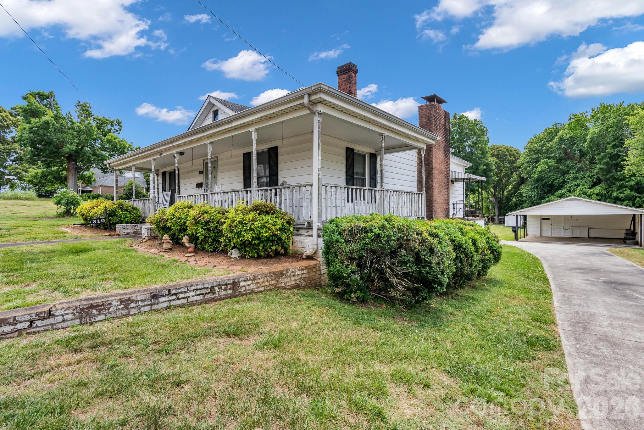310 E Ryder Avenue — Landis