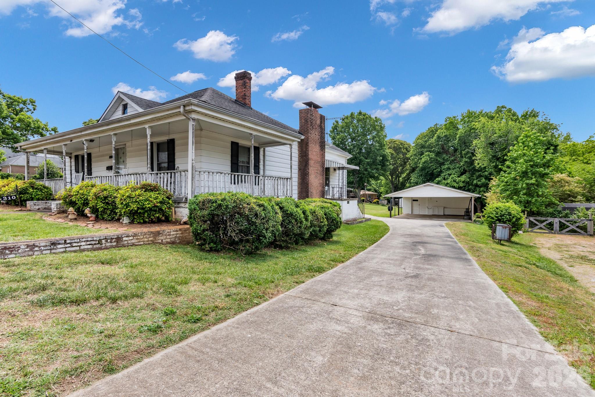 310 E Ryder Avenue — Landis