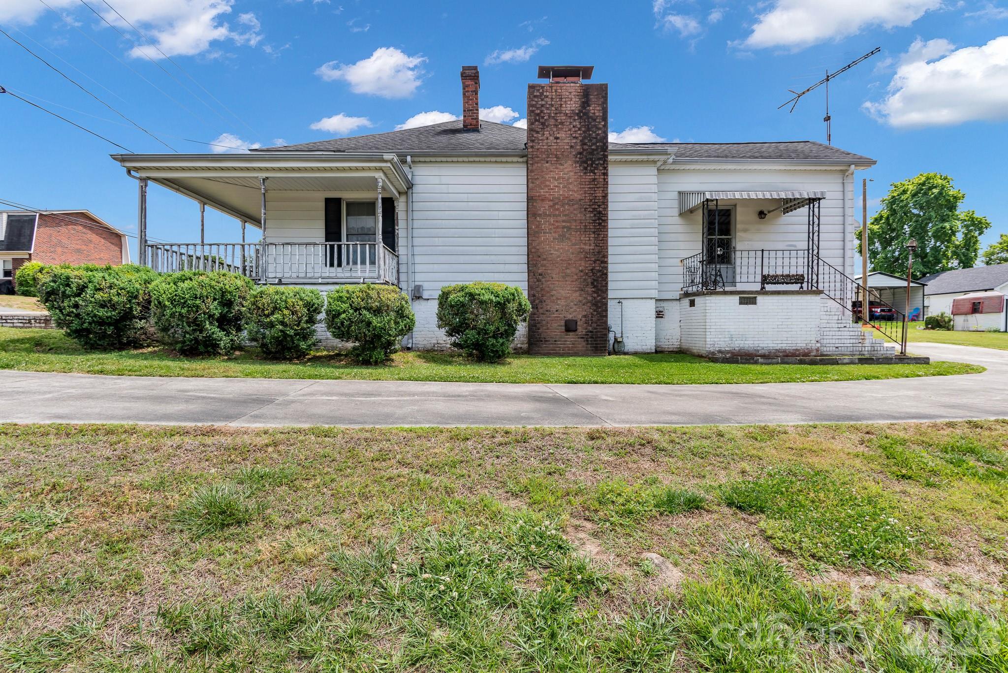 310 E Ryder Avenue — Landis