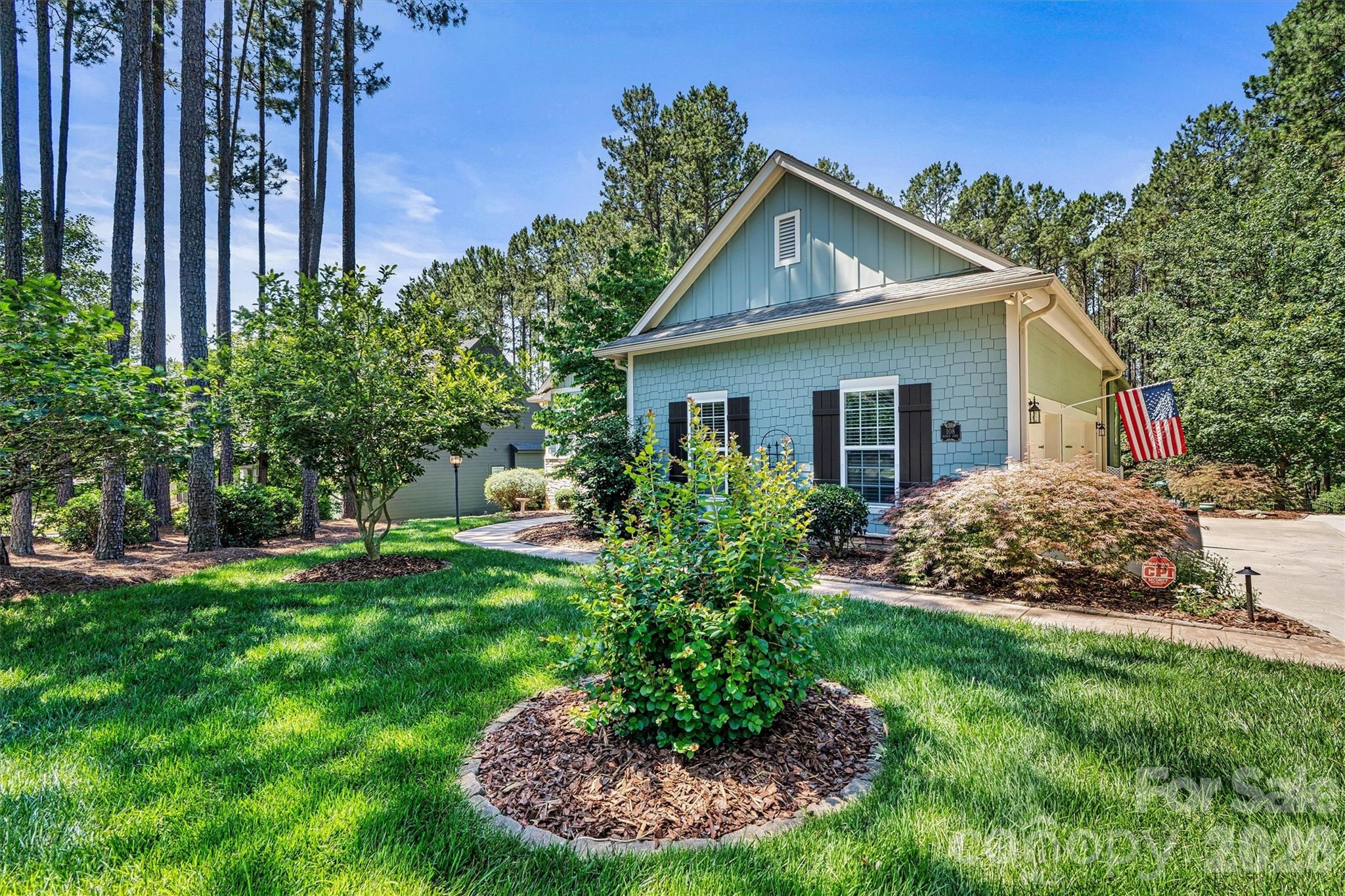 108 Heron Cove Drive — Mount Holly