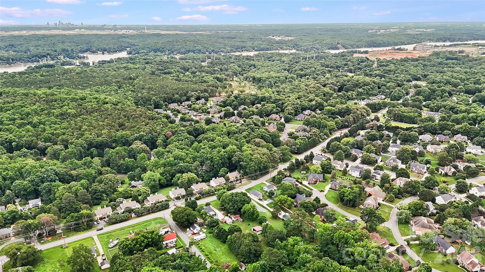 1528 S Point Road — Belmont
