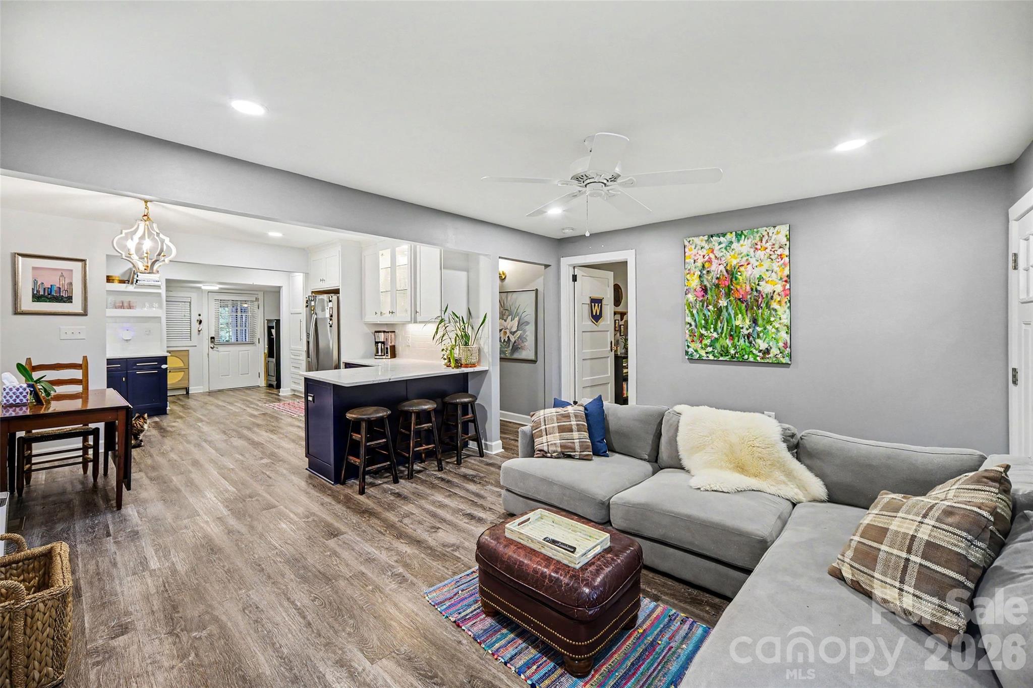 1528 S Point Road — Belmont