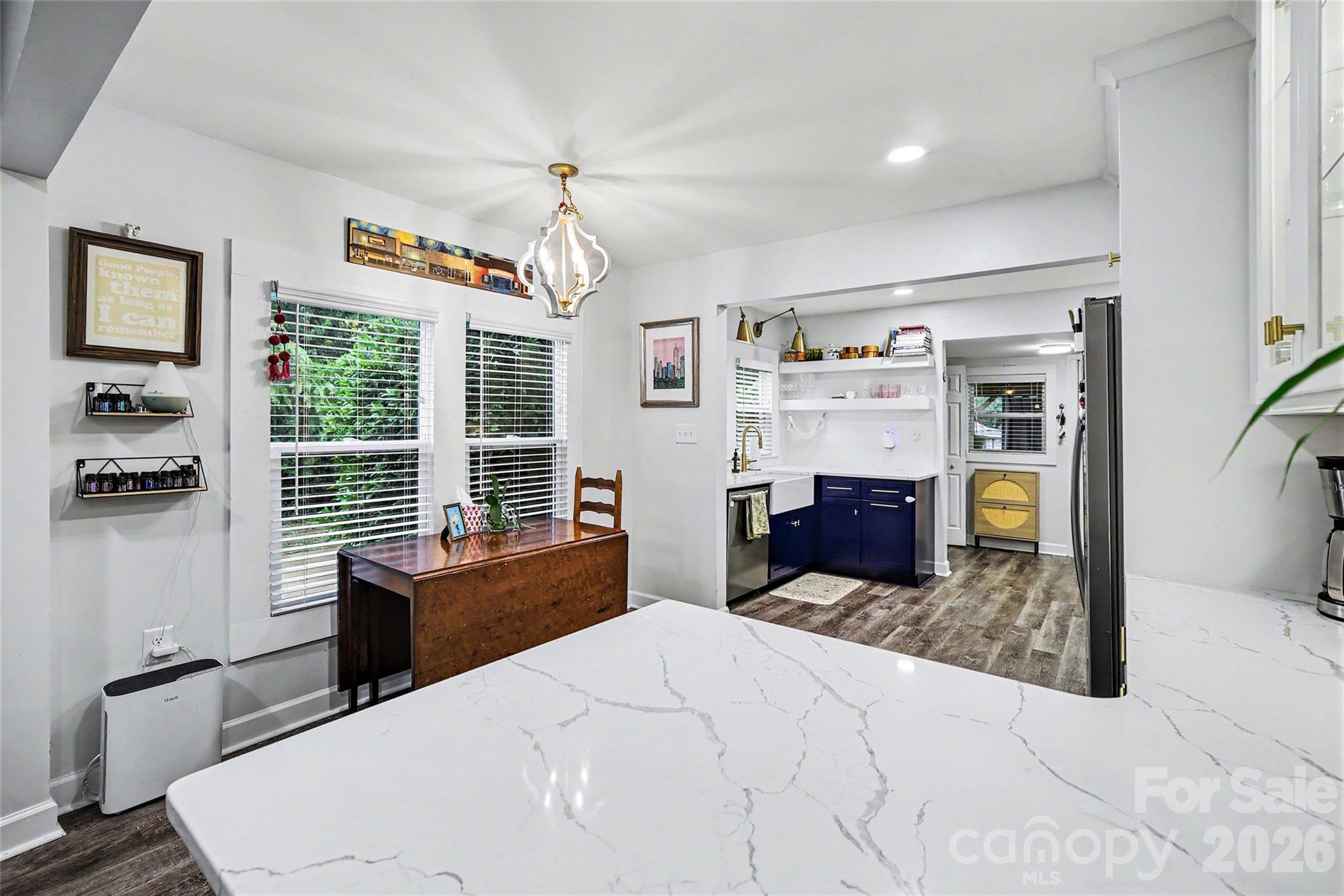 1528 S Point Road — Belmont