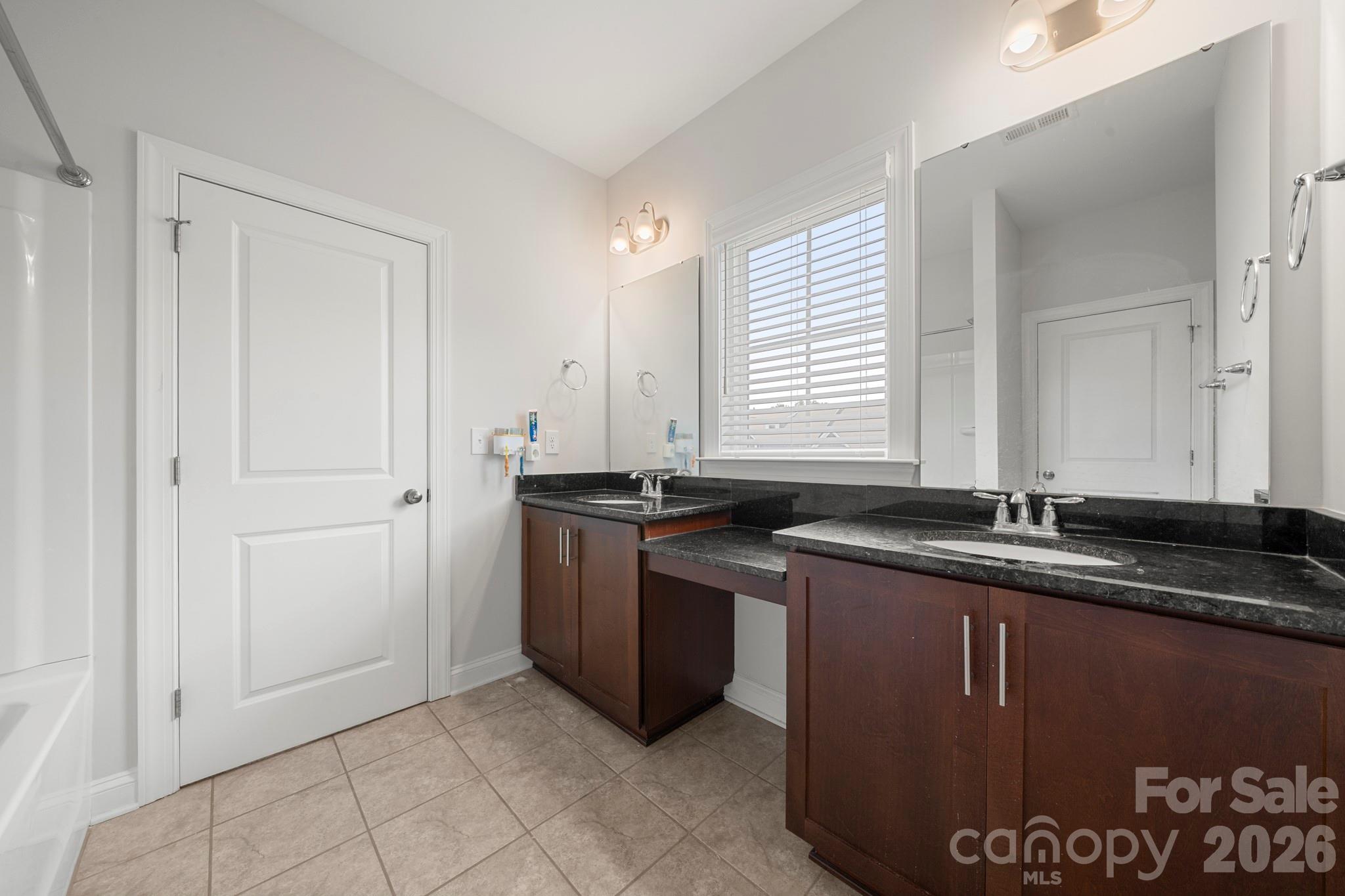 5005 Alexander Manor Drive — Charlotte