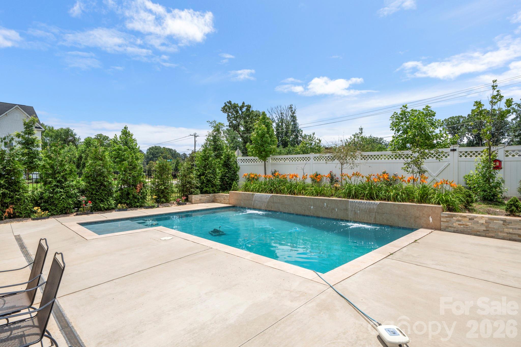 5005 Alexander Manor Drive — Charlotte