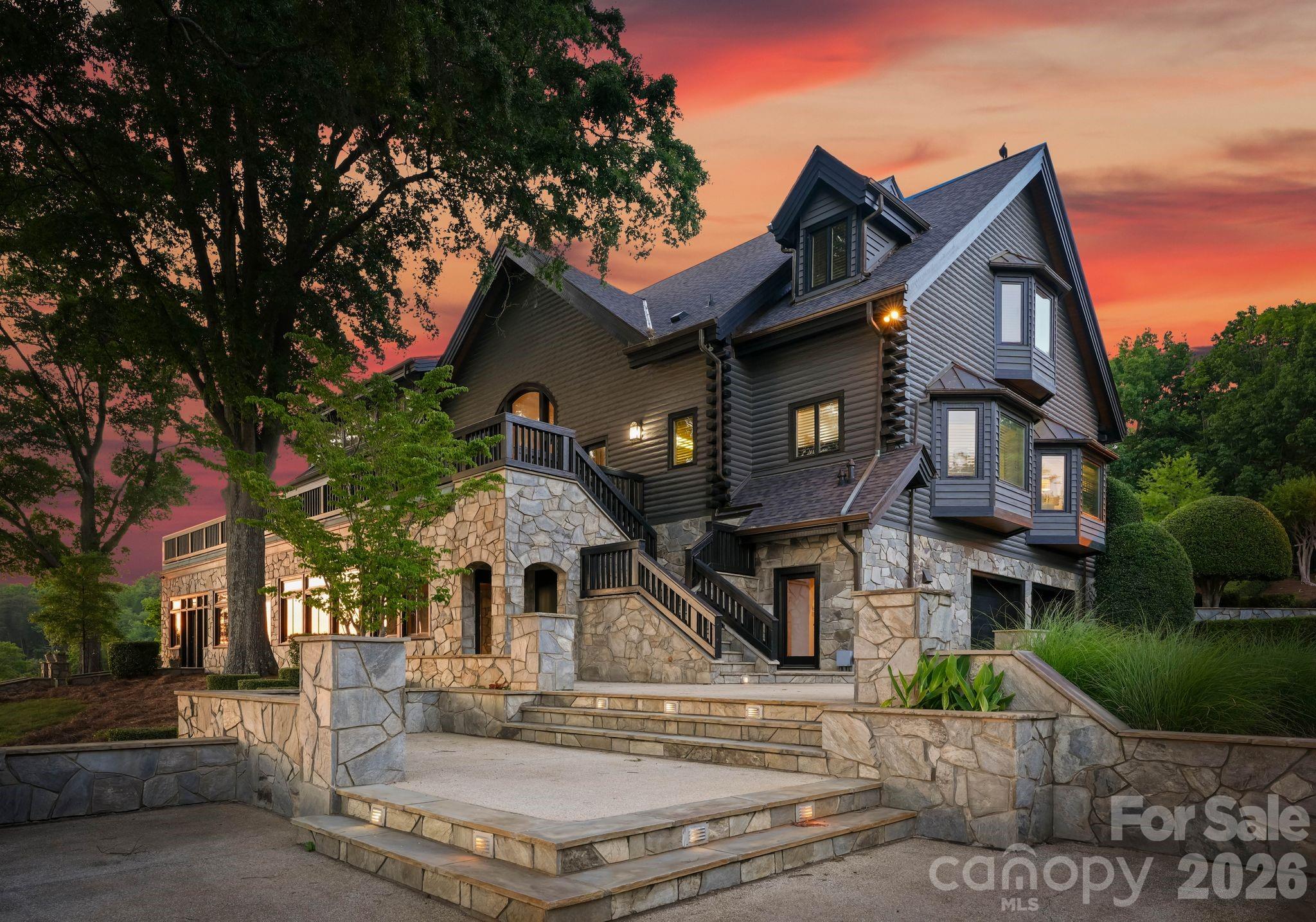 9715 Nine Eagles Lane — Charlotte