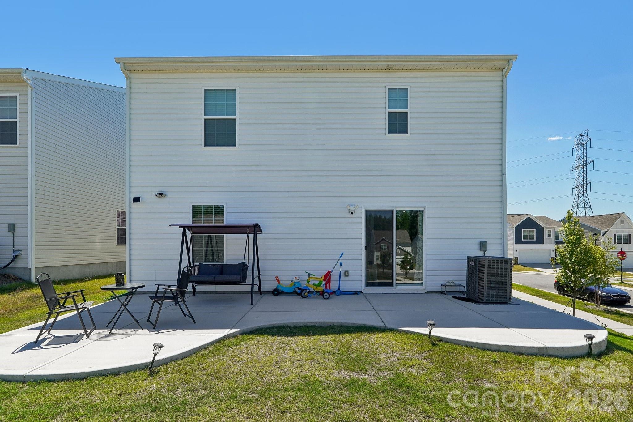 15142 Windy Plains Road — Charlotte