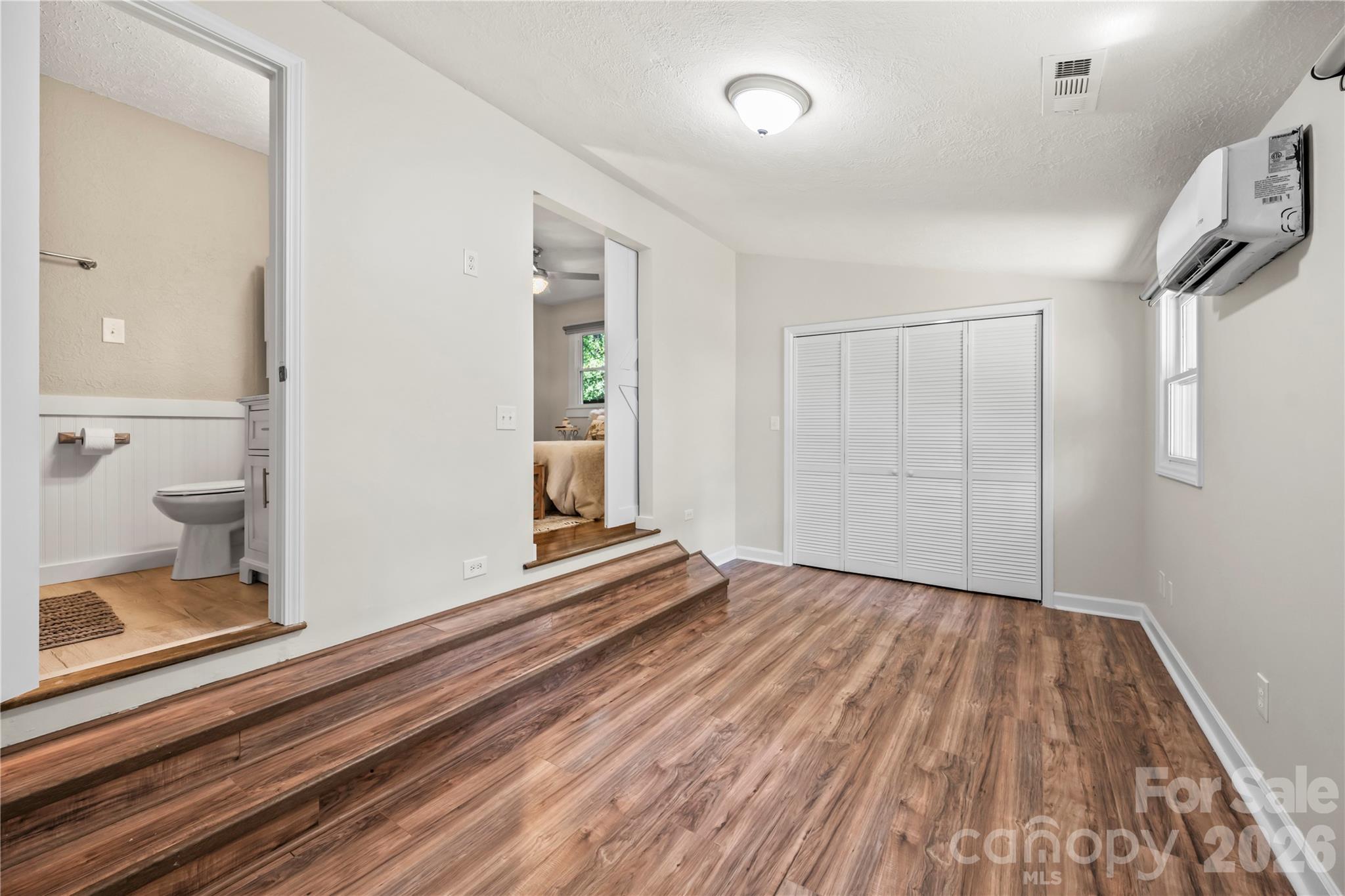 2323 Greater Druid Hills Boulevard — Hendersonville