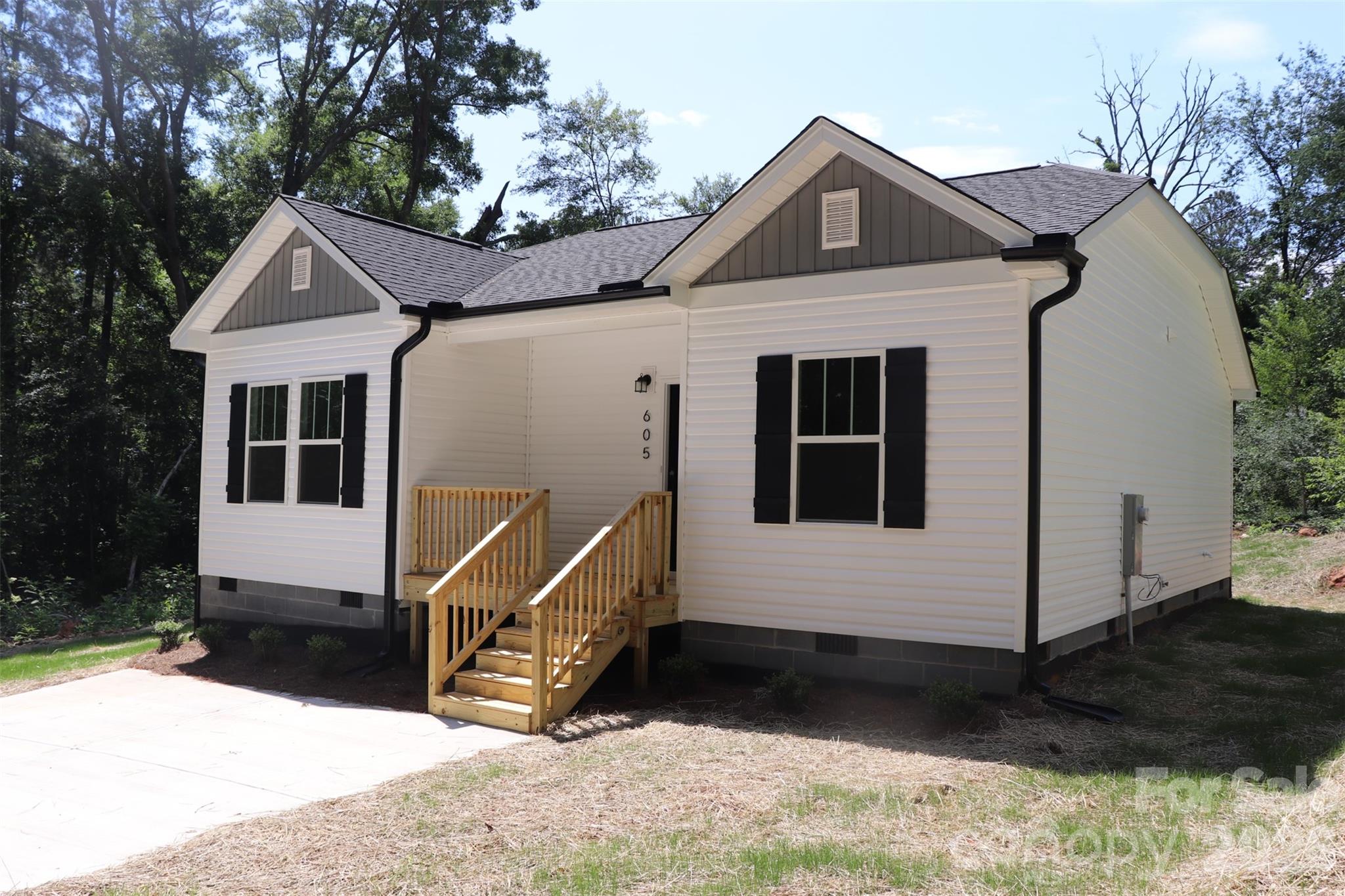 605 E Robinson Street — Dallas