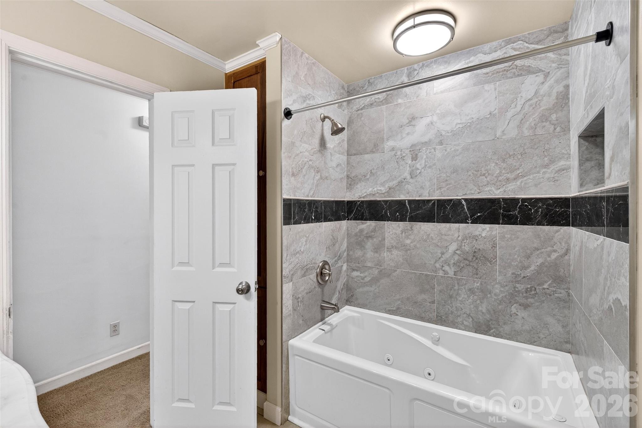 109 Woodruff Court — Moore
