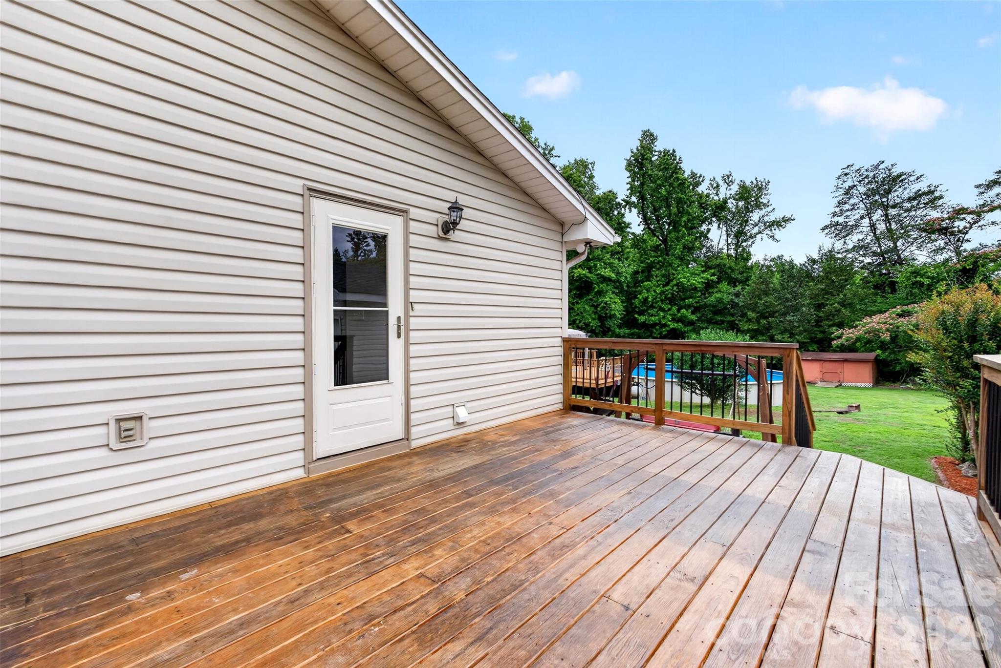 109 Woodruff Court — Moore