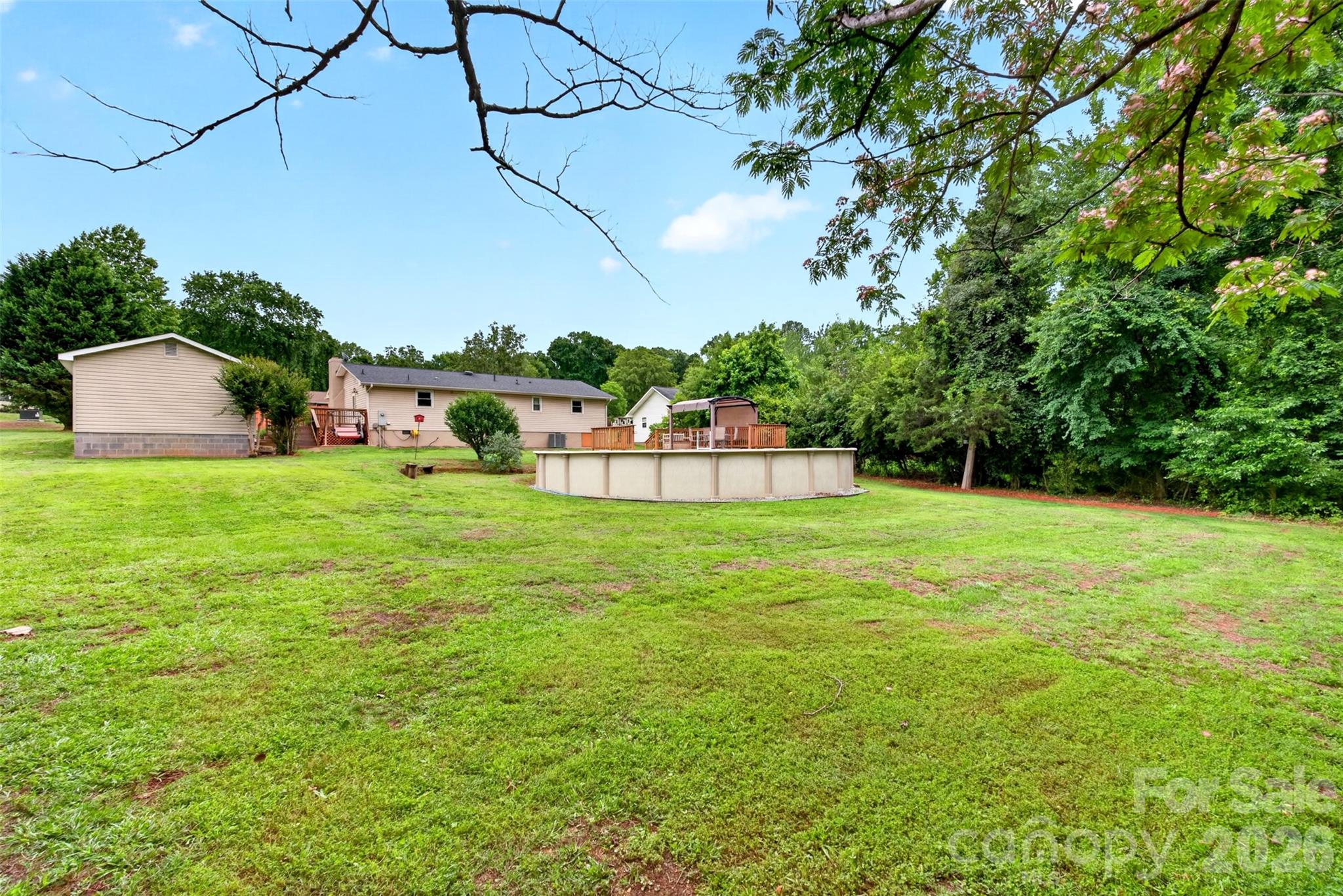 109 Woodruff Court — Moore