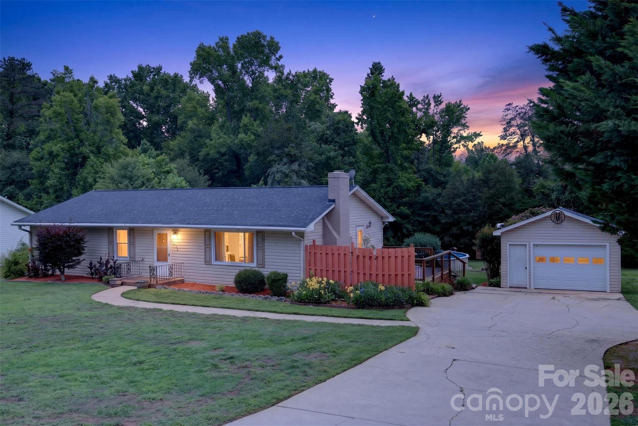 109 Woodruff Court — Moore