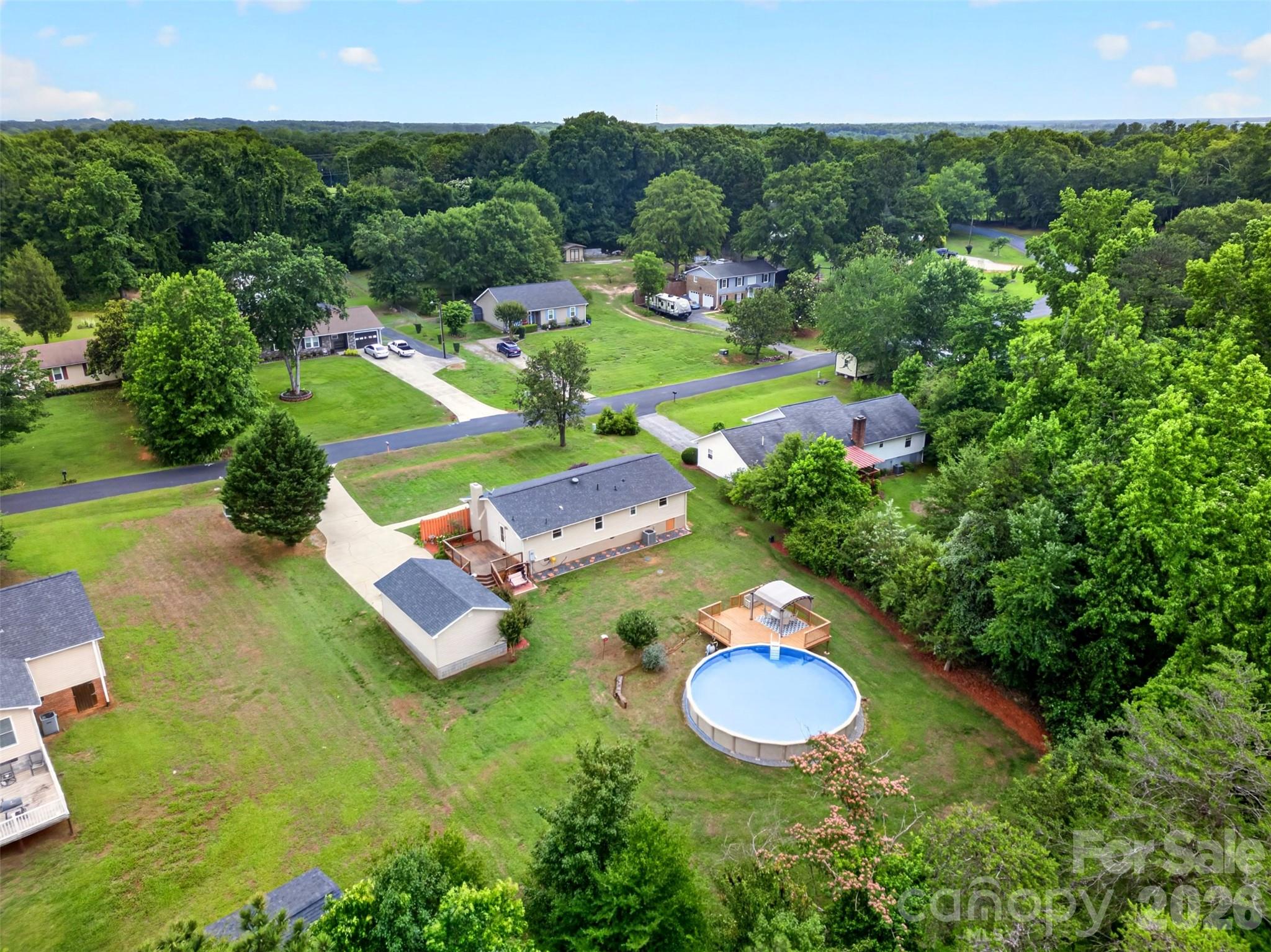 109 Woodruff Court — Moore