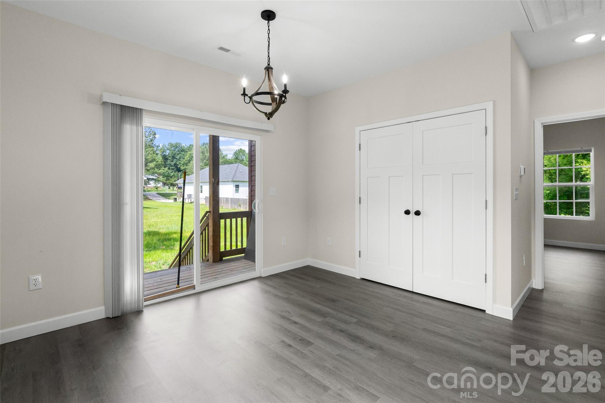 208 Nottingham Drive — York