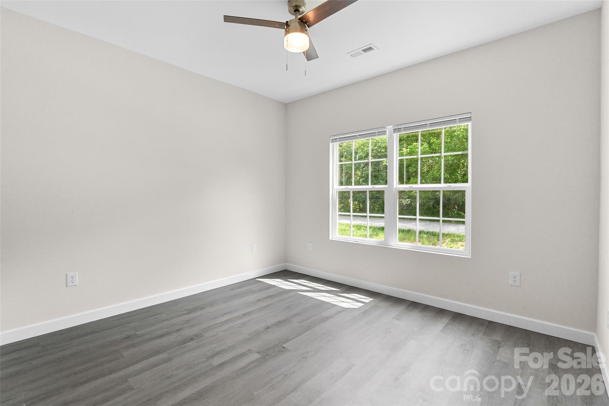 208 Nottingham Drive — York