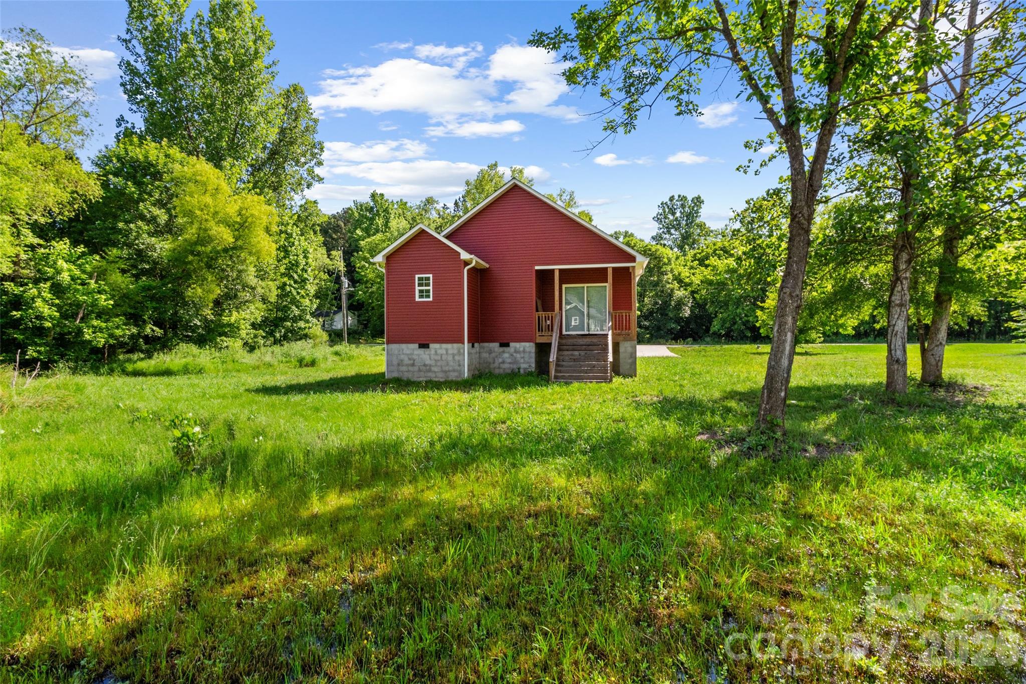 208 Nottingham Drive — York