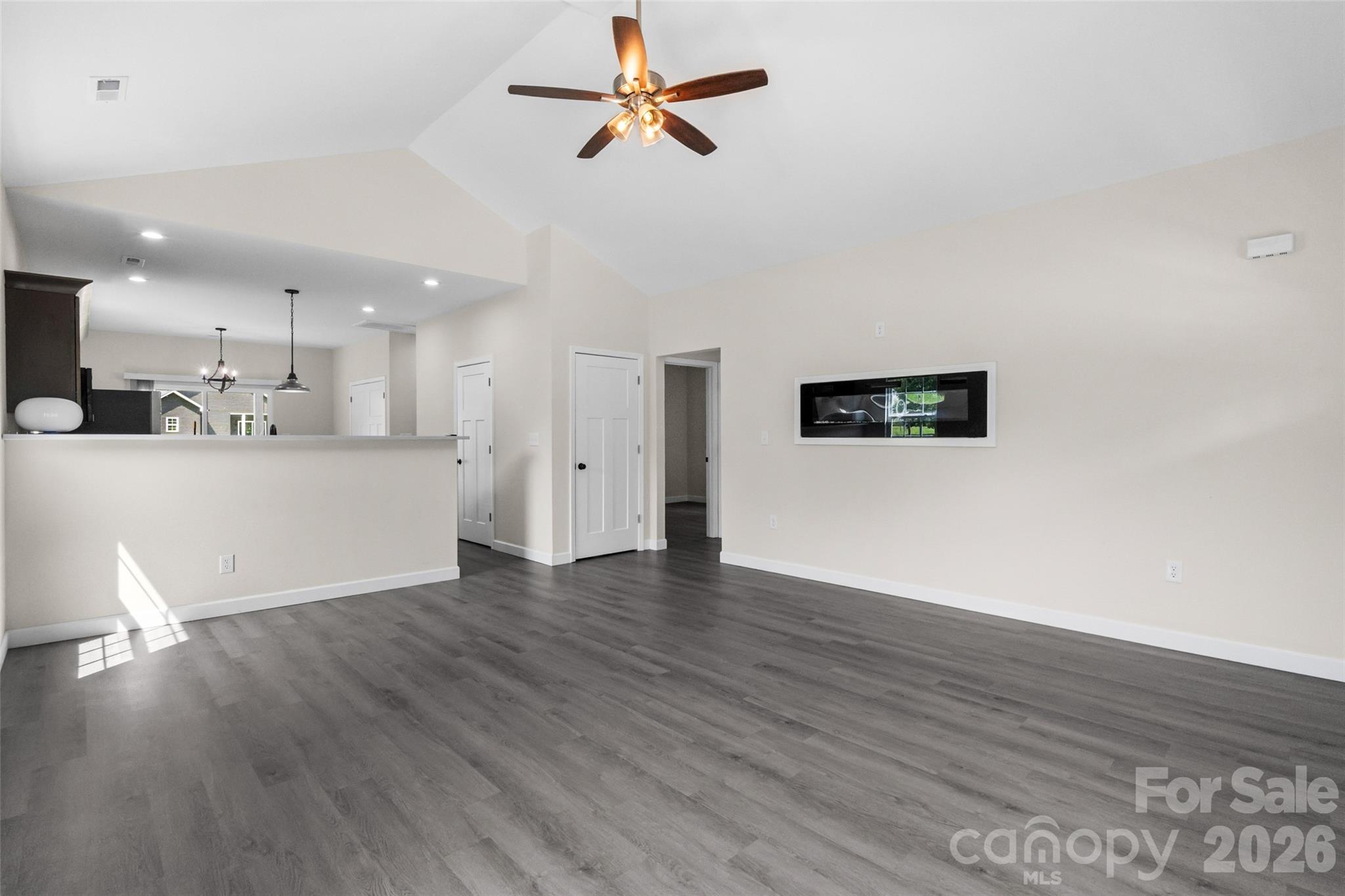 208 Nottingham Drive — York